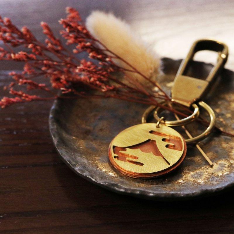 富士山系列 - 云中富士山钥匙扣 FUJI KEY CHAIN - 收纳用品 - 铜/黄铜 金色