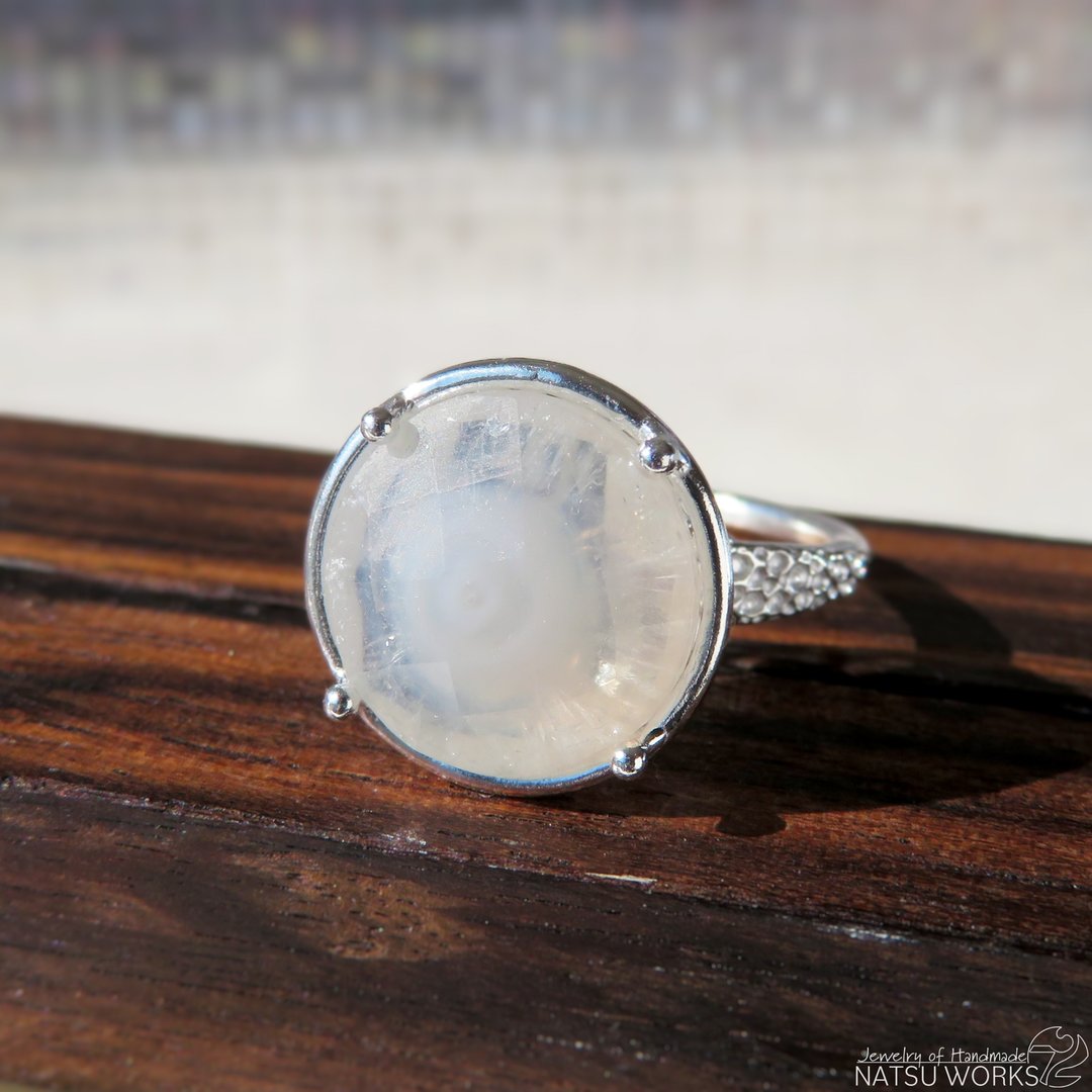 太阳石戒指 / Solar Quartz Ring - 戒指 - 宝石 白色