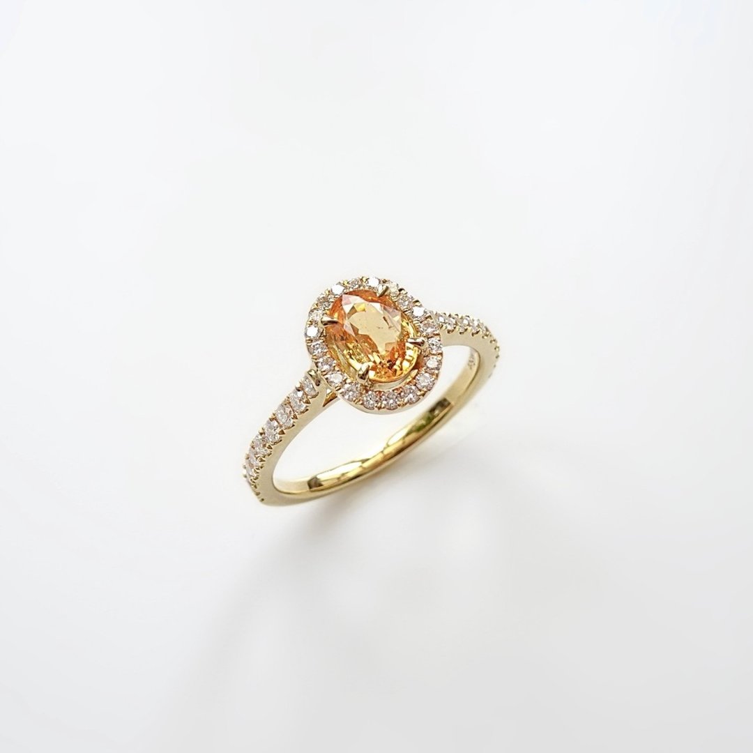 限量现货 - 天然椭圆黄色刚玉 黄宝 镶钻 纯 18K 黄金戒指 JSR20 - 戒指 - 宝石 黄色
