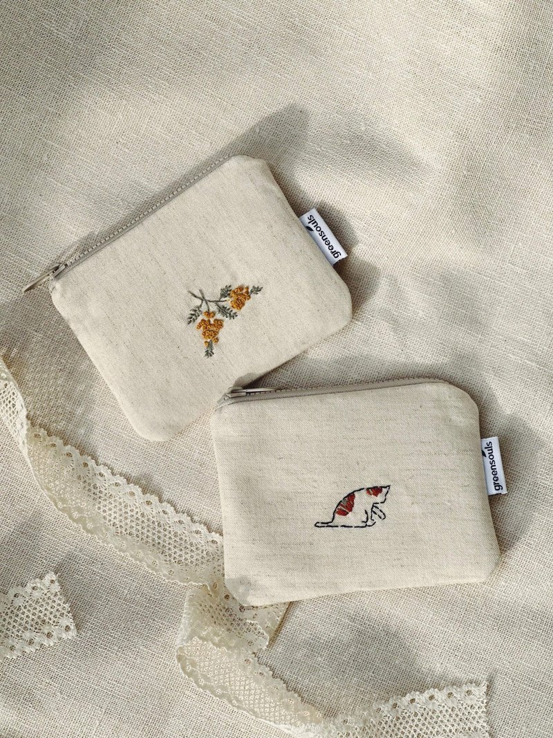 手刺绣零钱包/小收纳袋 - 零钱包 - 棉．麻 