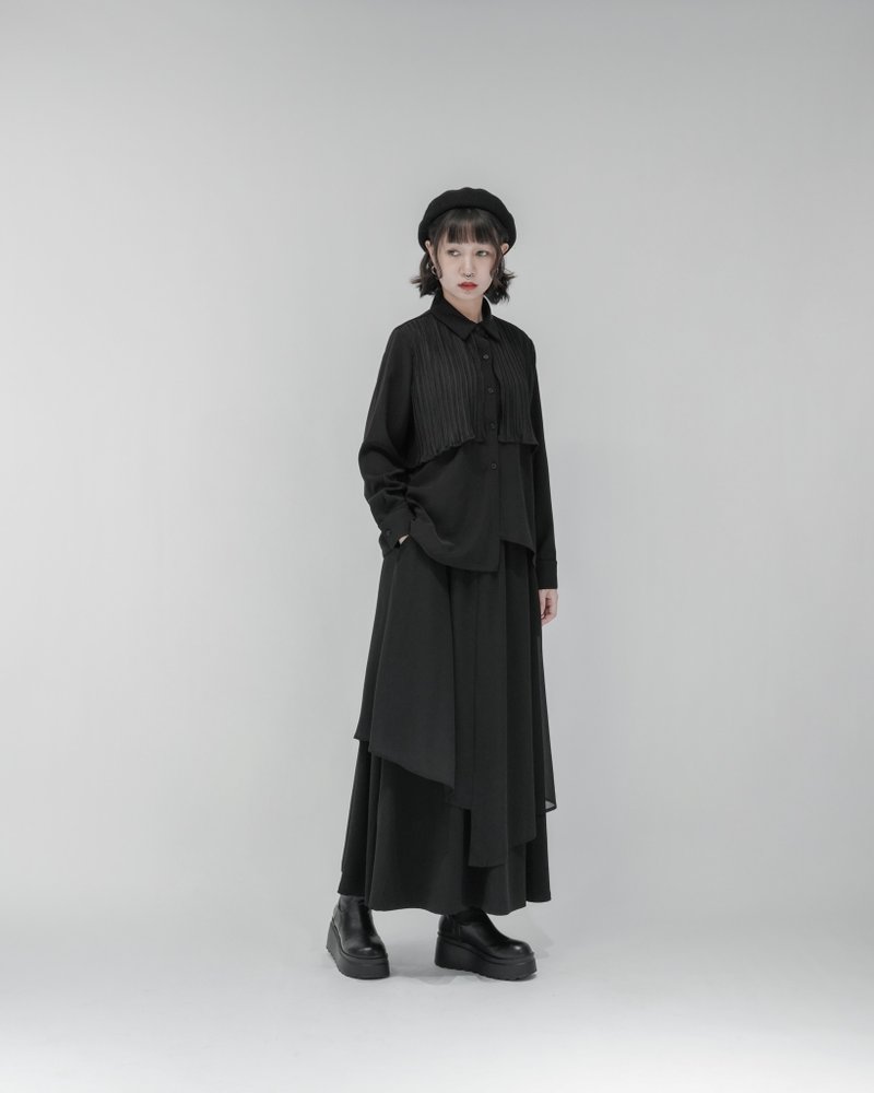 MUKK DESIGN 胸前细百褶活片衬衫 - 女装衬衫 - 聚酯纤维 黑色