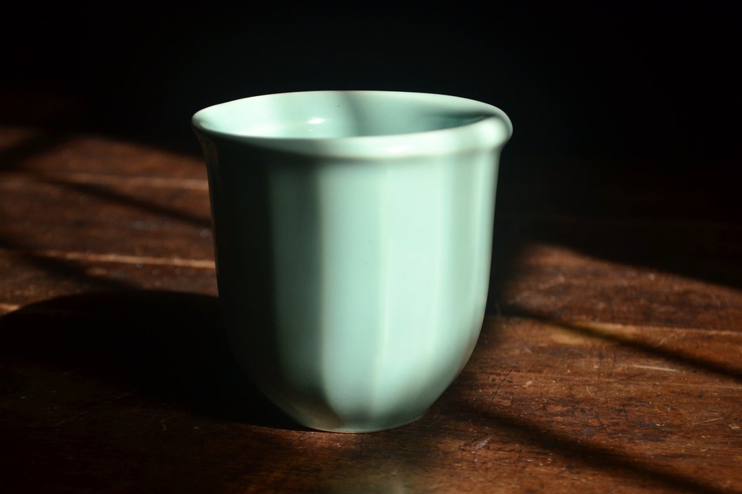 海洋蓝大角面两怡品饮杯 手作陶瓷咖啡杯 双口缘设计 双层隔热 - 咖啡壶/周边 - 瓷 蓝色
