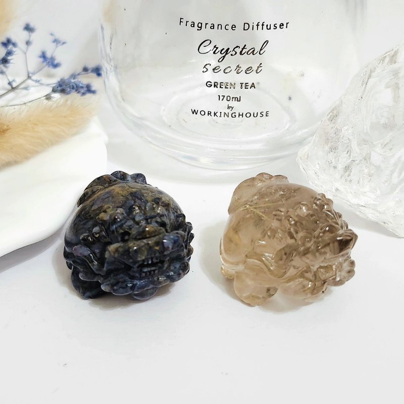 牛仔蓝黄彼得石龙龟/金发晶满天星龙龟 - 摆饰 - 水晶 蓝色