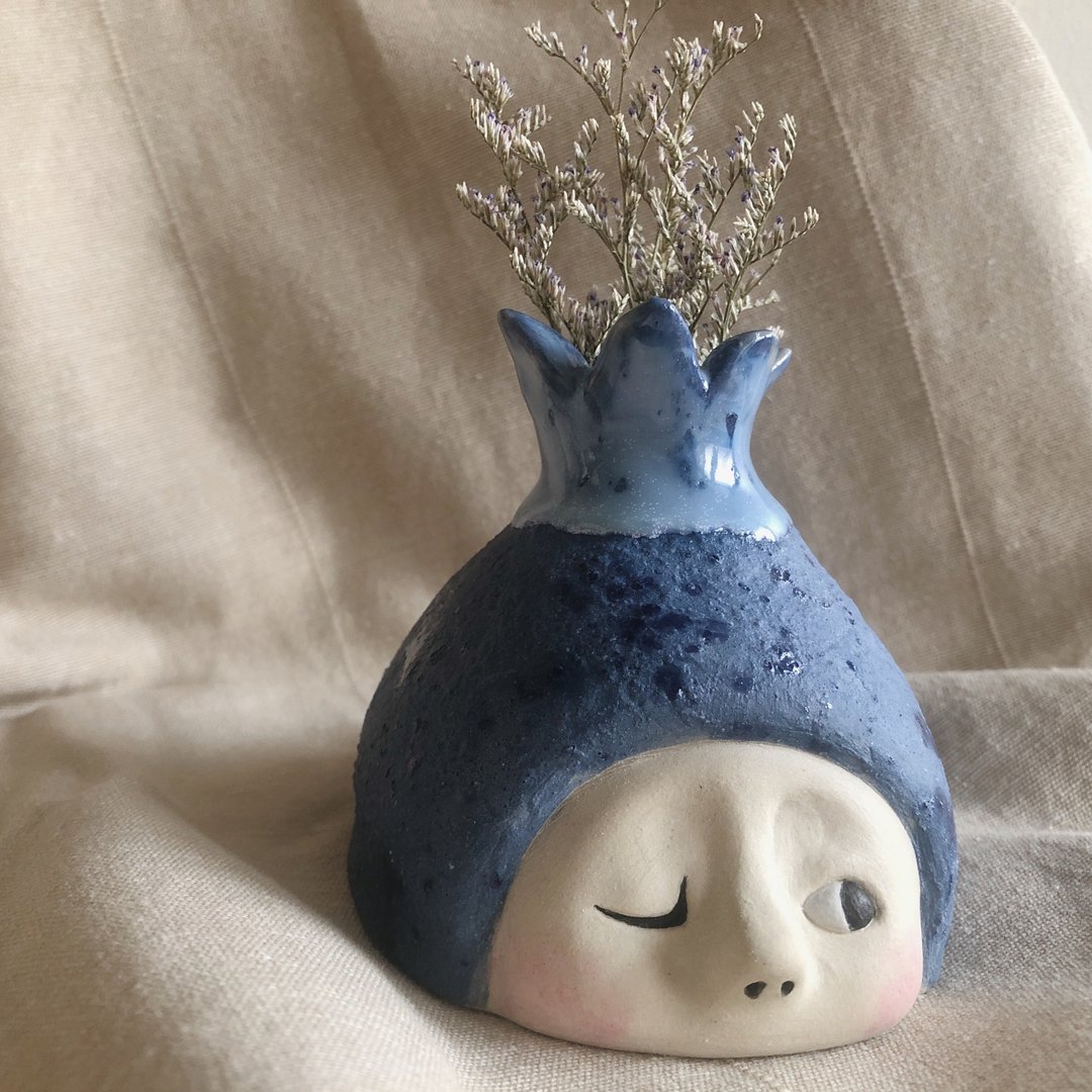 小孩花器-半脸偷看 - 花瓶/陶器 - 陶 蓝色