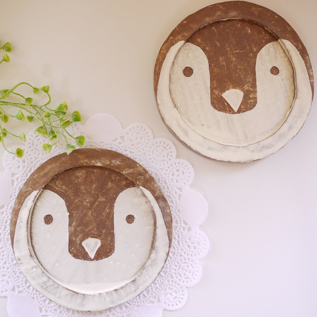 Animal plate [Penguins] - 盘子/餐盘/盘架 - 陶 咖啡色