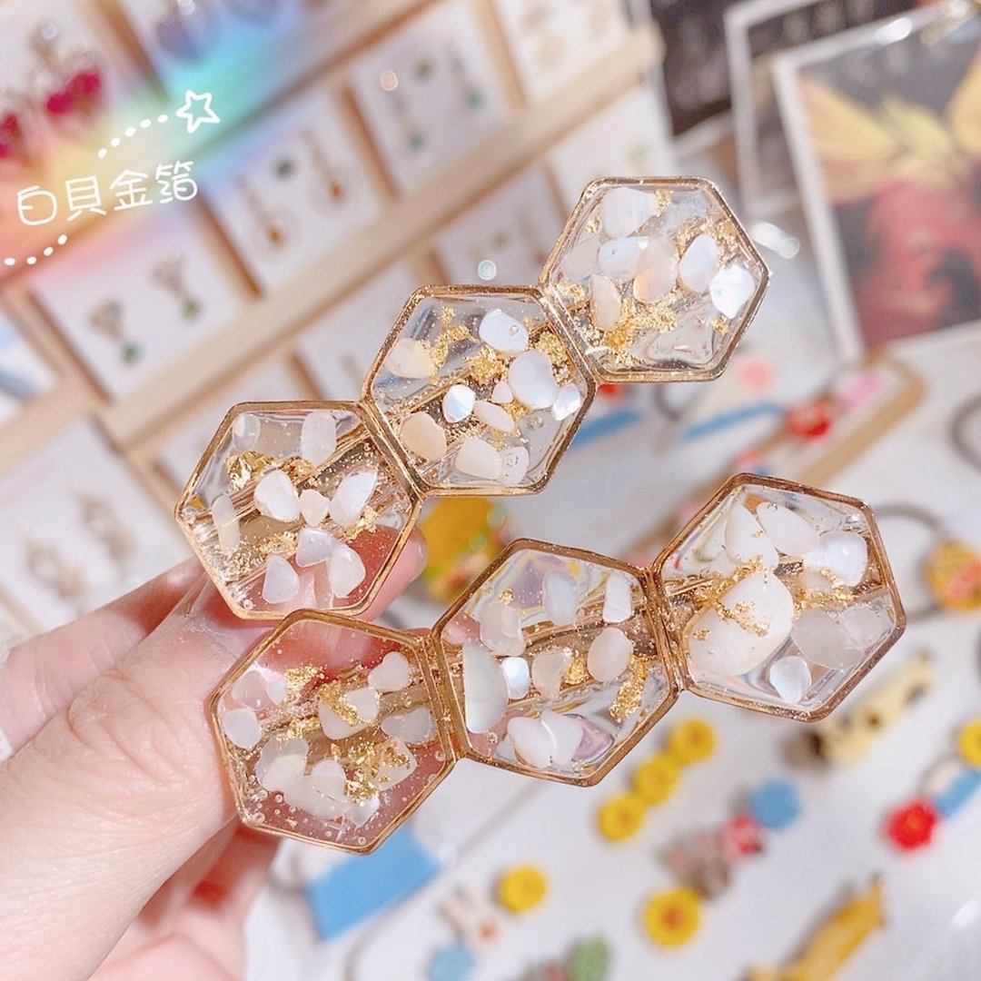 六角形 天然贝壳发夹 | 珍珠奶白/糖果色 彩色 - 发饰 - 贝壳 白色