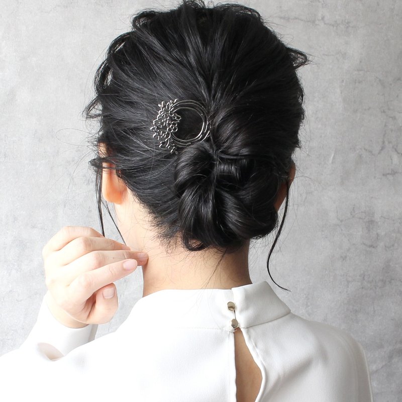 KANZASHI Hair pin 【Wreath / Flower】 - 发饰 - 其他金属 银色