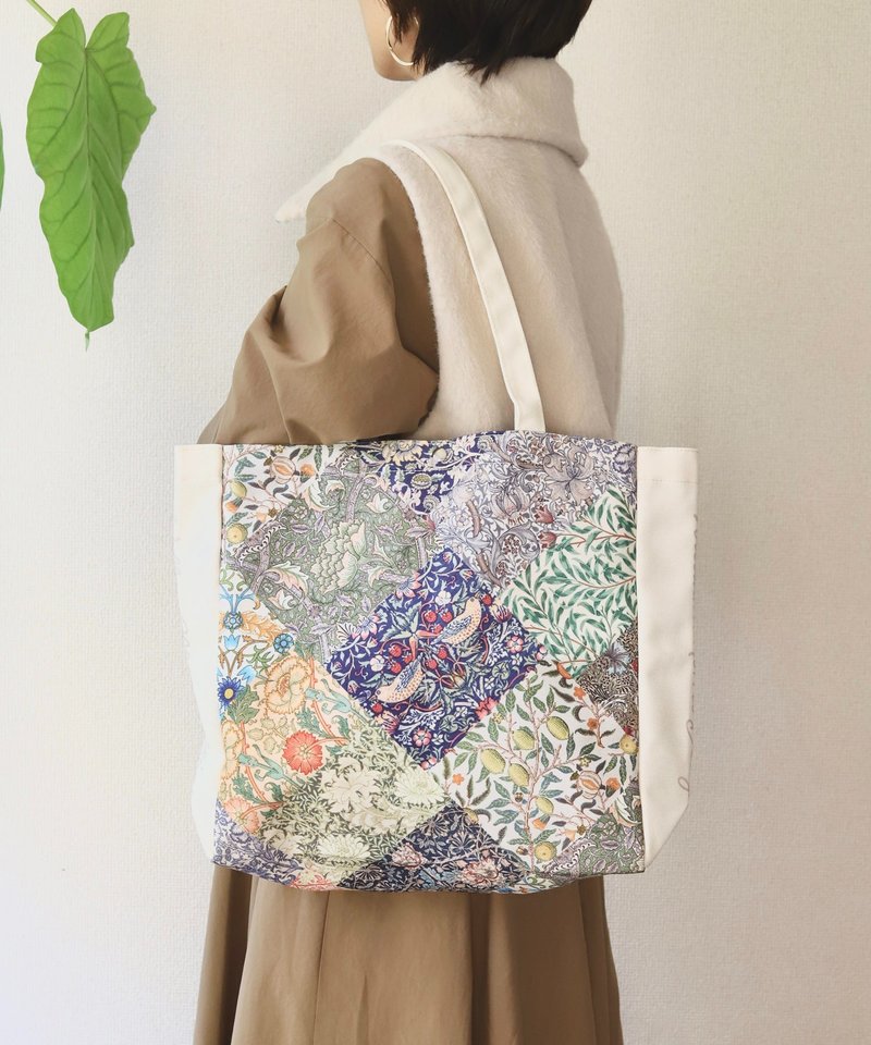 Jubilee 达克隆大容量购物袋 威廉莫里斯 05.拼贴设计 - 手提包/手提袋 - 聚酯纤维 多色