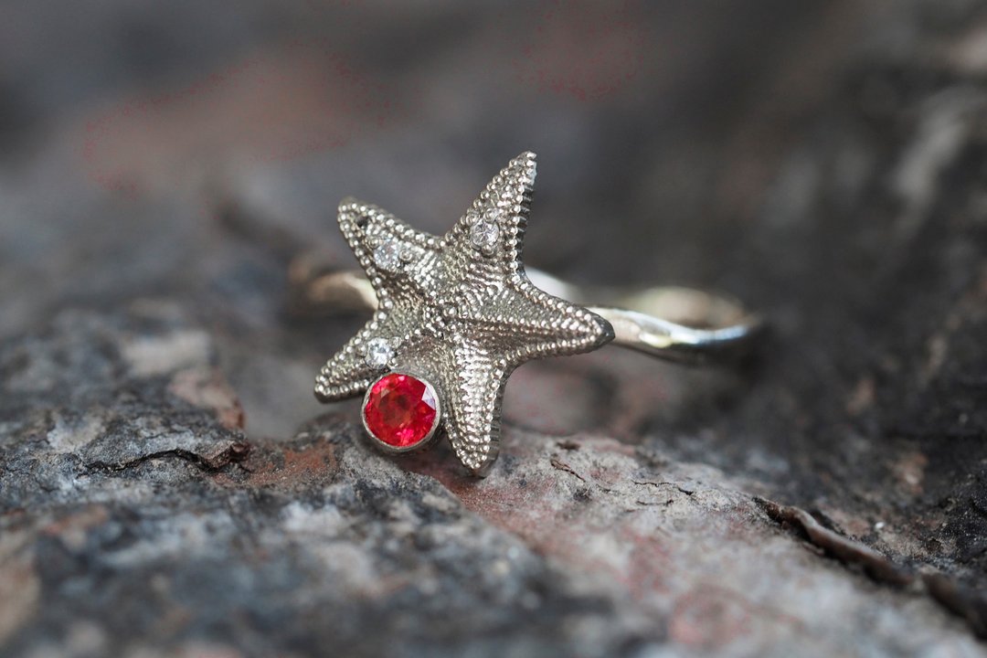 Starfish ring with orange sapphire and diamonds - 戒指 - 贵金属 金色