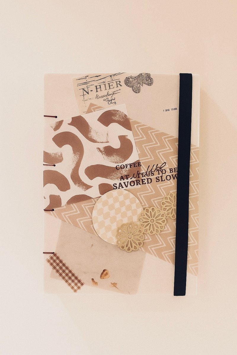 手缝笔记本 A6 手工书 / 手帐 - 笔记本/手帐 - 纸 