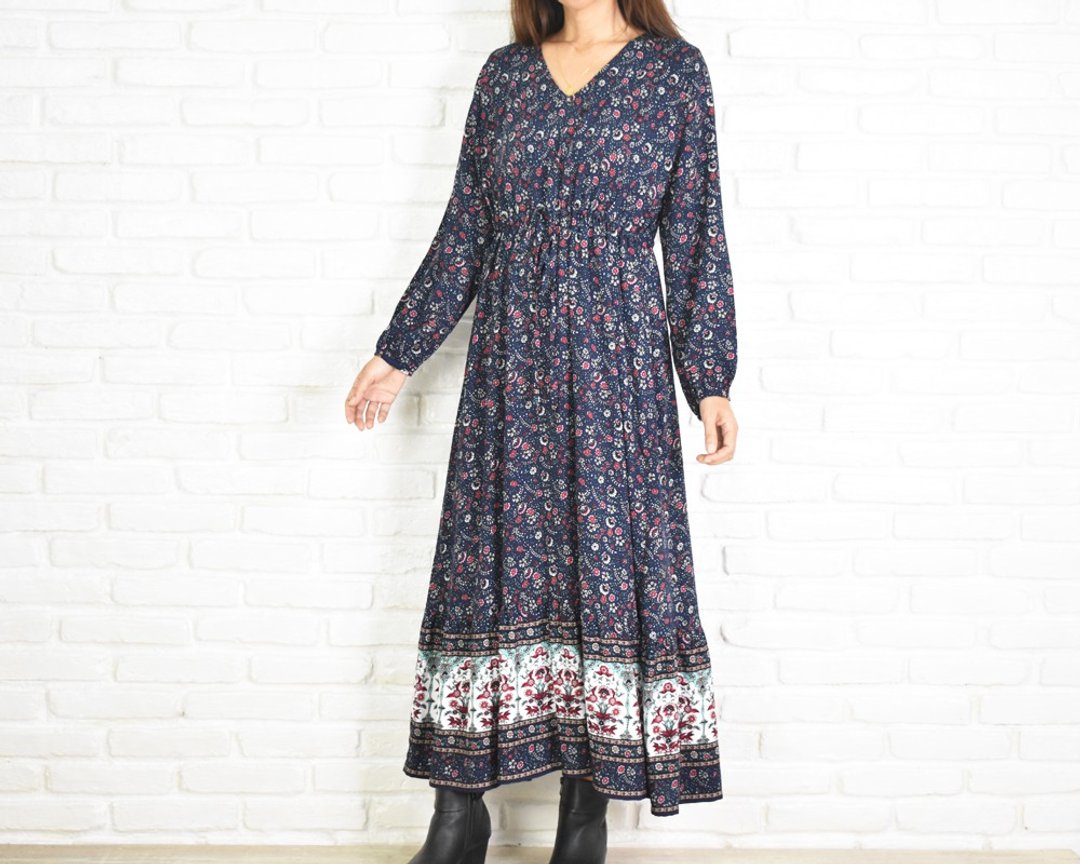 Pedicel V-neck long sleeve dress navy - 洋装/连衣裙 - 其他材质 蓝色
