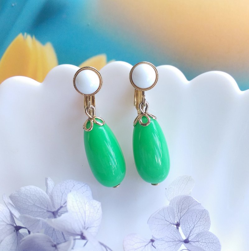 Vintage Jewelry 西洋古董饰品 AVON 夏日风 夹式耳环 - 耳环/耳夹 - 其他金属 金色