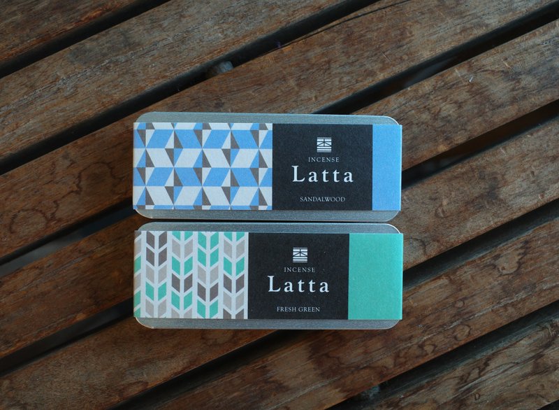 日本香彩堂 - 便携式滑盖铁盒线香・附香立 - 共 2 款 - 香薰/精油/线香 - 其他材质 蓝色