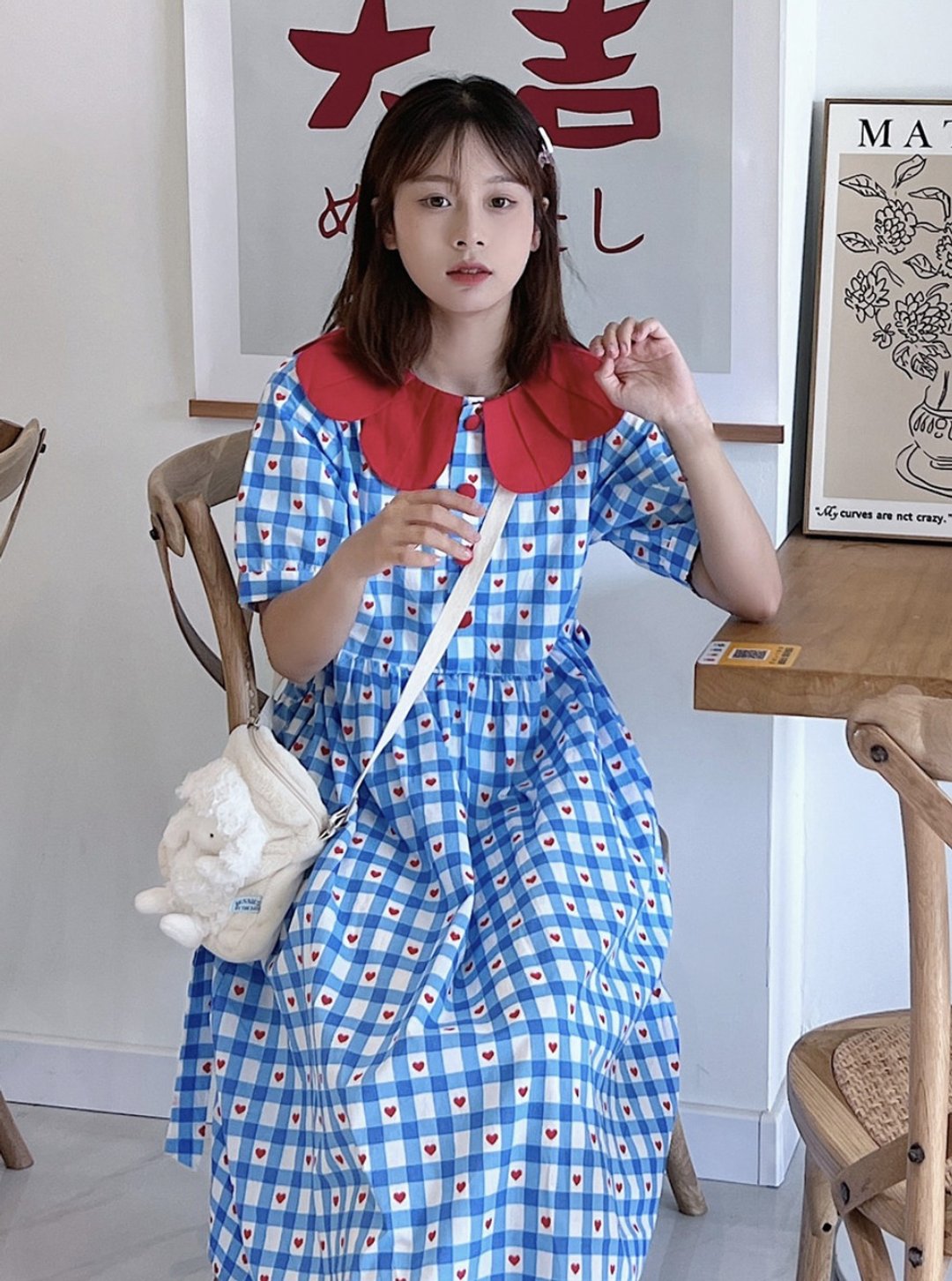 超上鏡 克莱因蓝色格子 花瓣领洋裝 寬鬆 - 洋装/连衣裙 - 棉 蓝色