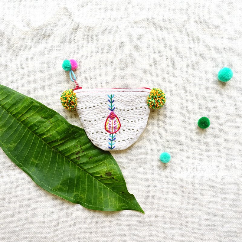 DUNIA世界制造所 /Seed Pocket/ 种子包- coin purse 刺绣零钱包 #2 - 零钱包 - 棉．麻 白色