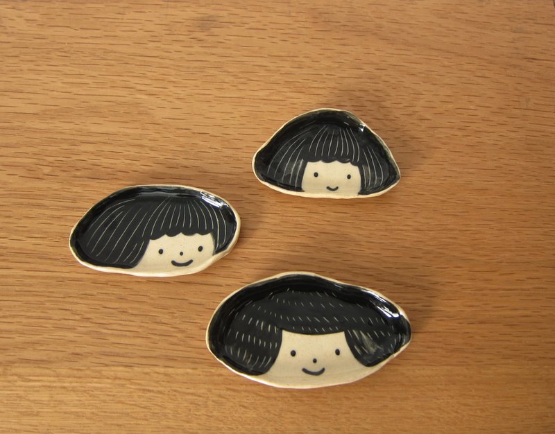 订制亲爱一家人陶盘 - 花瓶/陶器 - 陶 黑色