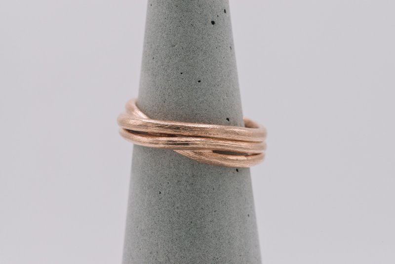 Handmade silver triple wraparound front cross ring (STR0009) - 戒指 - 银 银色