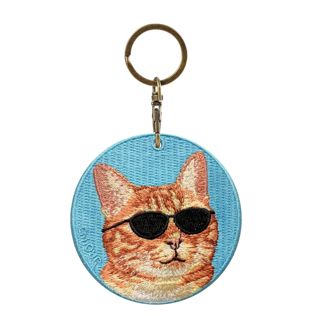 EMJOUR 双面刺绣吊饰 -墨镜橘猫 | 仿真刺绣 - 吊饰 - 绣线 