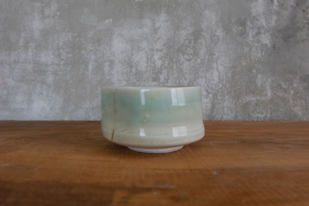 天青手拉胚茶碗 - 茶具/茶杯 - 瓷 白色