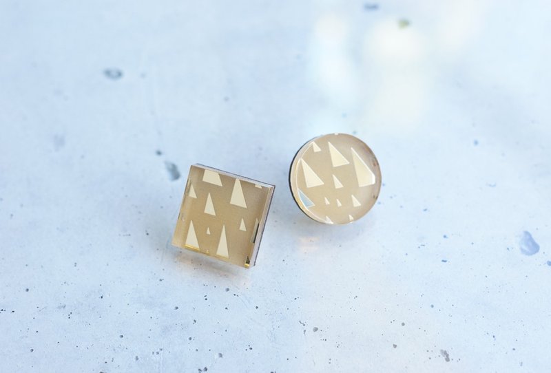 Forest triangular mirror earrings / GOLDGRAY - 耳环/耳夹 - 木头 金色