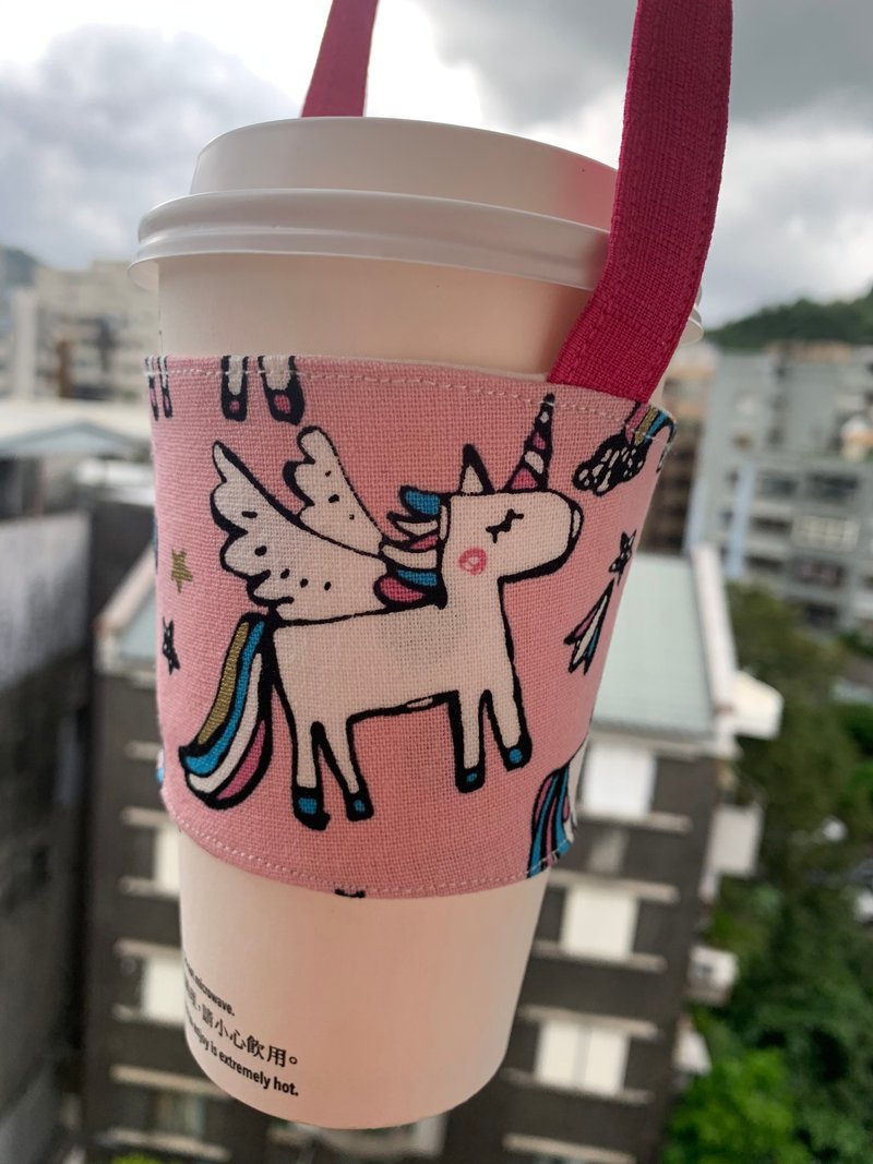 文青风环保手提杯袋 旋转木马 轻甜粉 手摇 咖啡 交换礼物 杯套 - 随行杯提袋/水壶袋 - 棉．麻 粉红色