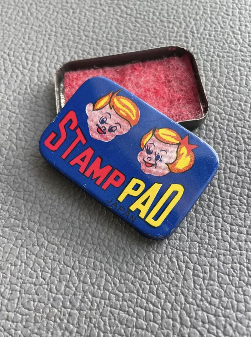 老又好杂货 日本小可爱少见铁盒 印泥盒 W494 - 摆饰 - 其他金属 金色