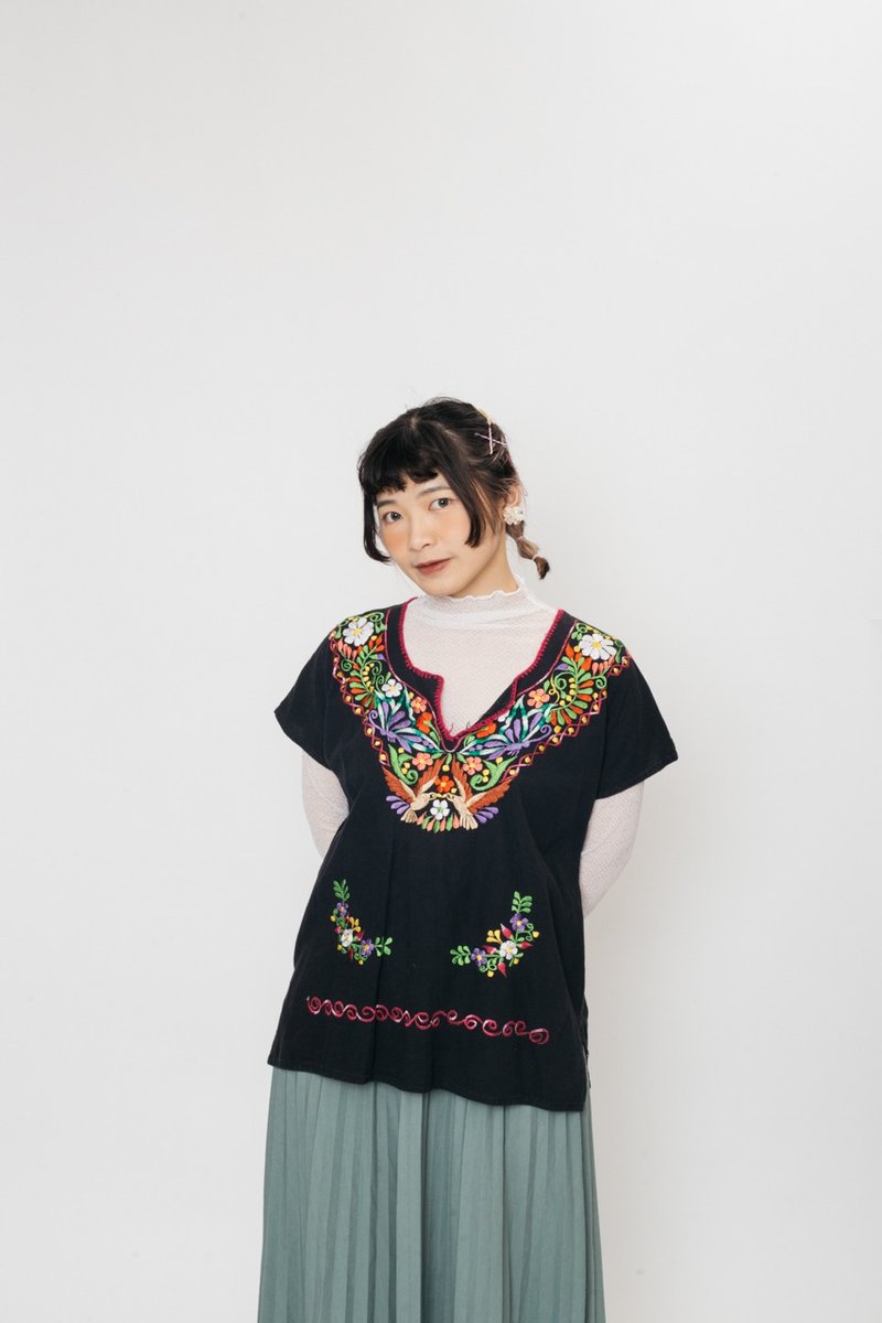 墨西哥刺绣上衣.Mexican Blouse【初恋贩卖所】Vintage.A1066 - 女装衬衫 - 棉．麻 黑色