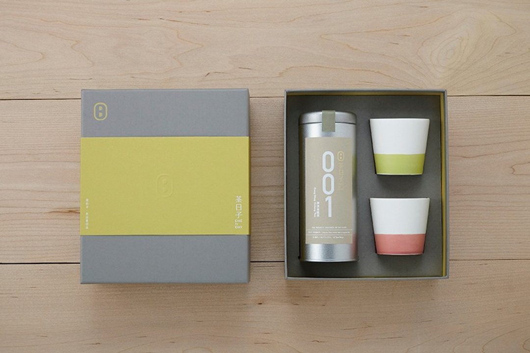  好日成双  春日盒 / 1 罐 2 杯 - 茶 - 纸 灰色