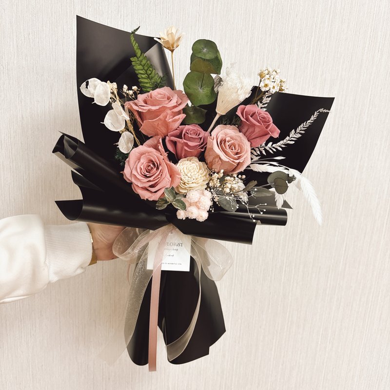 【酷黑粉红永生花束】 定制 永生花 情人节 婚礼 干燥花 母亲节 - 干燥花/捧花 - 植物．花 多色