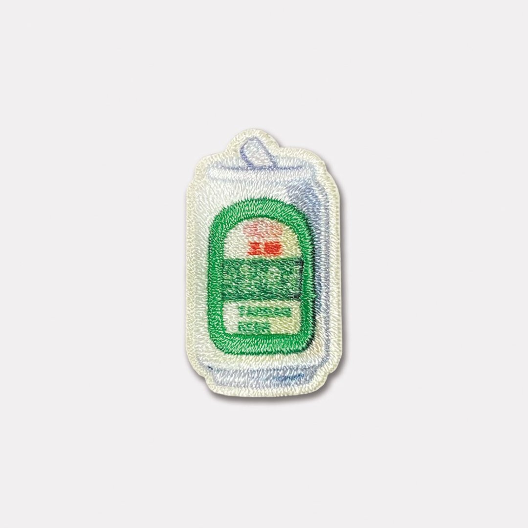 台啤双用刺绣布贴/台湾伴手礼/台湾特色礼 - 徽章/别针 - 绣线 多色