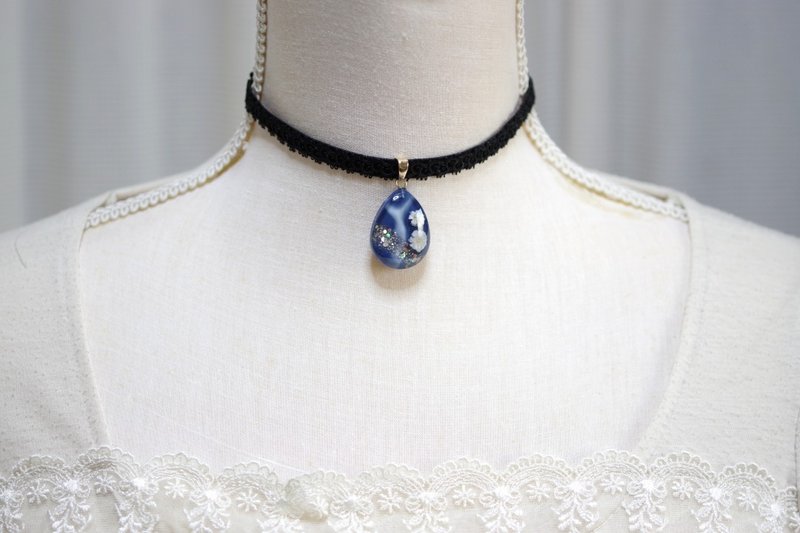 树脂艺术 方形吊坠・夜色深处 - 项链 - 树脂 蓝色