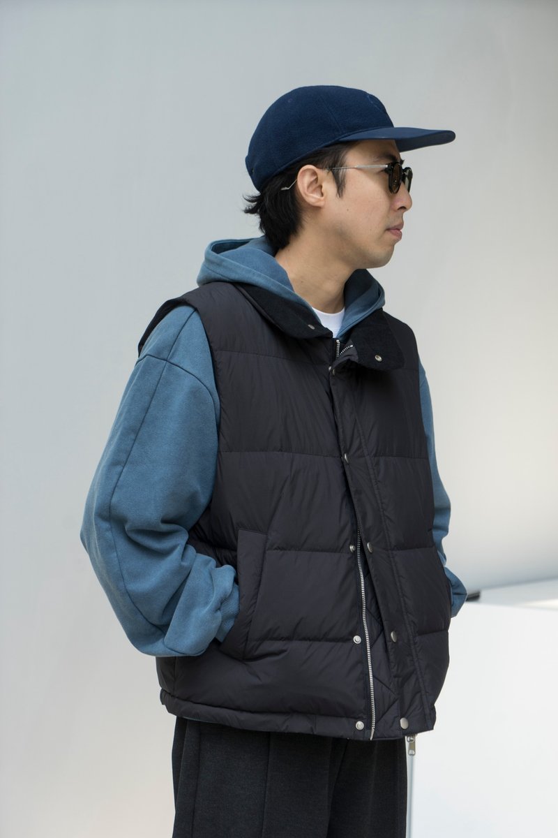 DOWN VEST 冬季保暖羽絨馬甲日系潮流立領羽絨厚背心防寒外套戶外 - 男装背心 - 羽绒 灰色