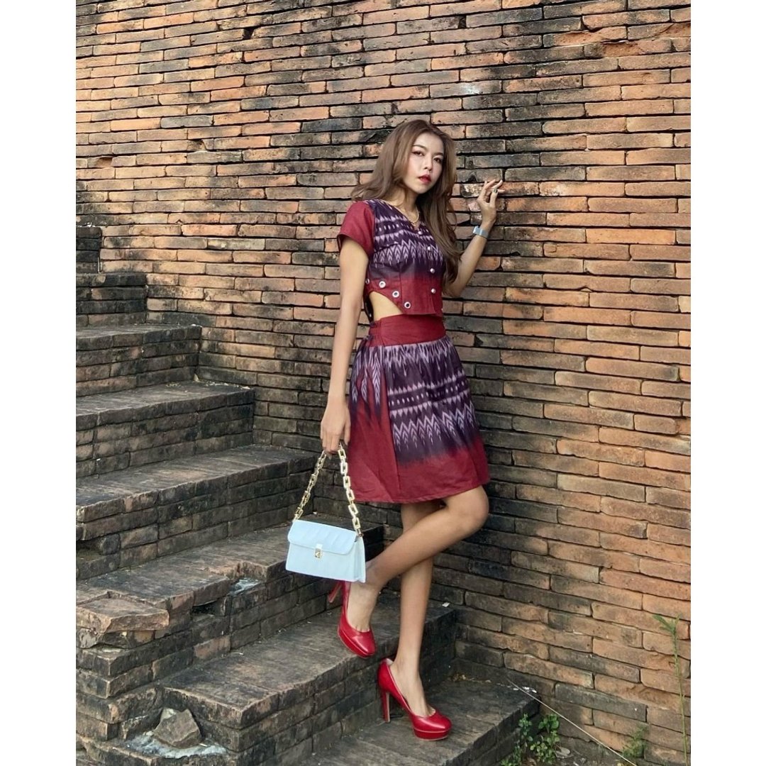 美丽的女士连衣裙，休闲泰式连衣裙，优质商品，泰国印花发酵棉质连衣裙，红色 - 洋装/连衣裙 - 棉．麻 红色