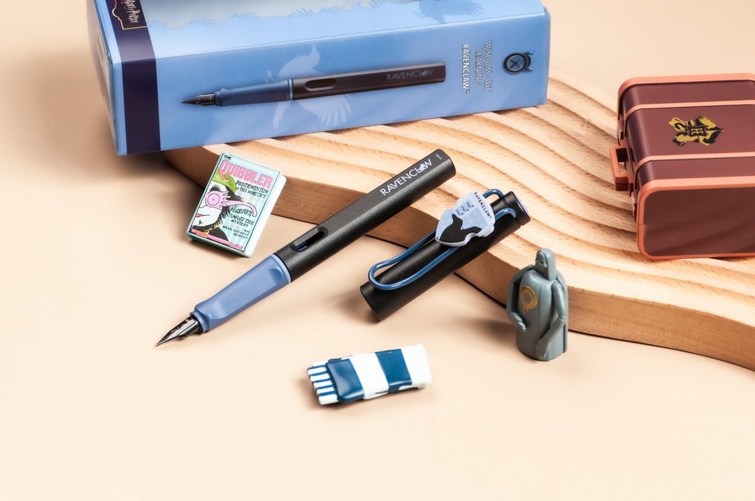 【不可刻字】LAMY 钢笔 限量/SAFARI-Harry Potter 雷文克劳 蓝色 - 钢笔 - 塑料 黑色