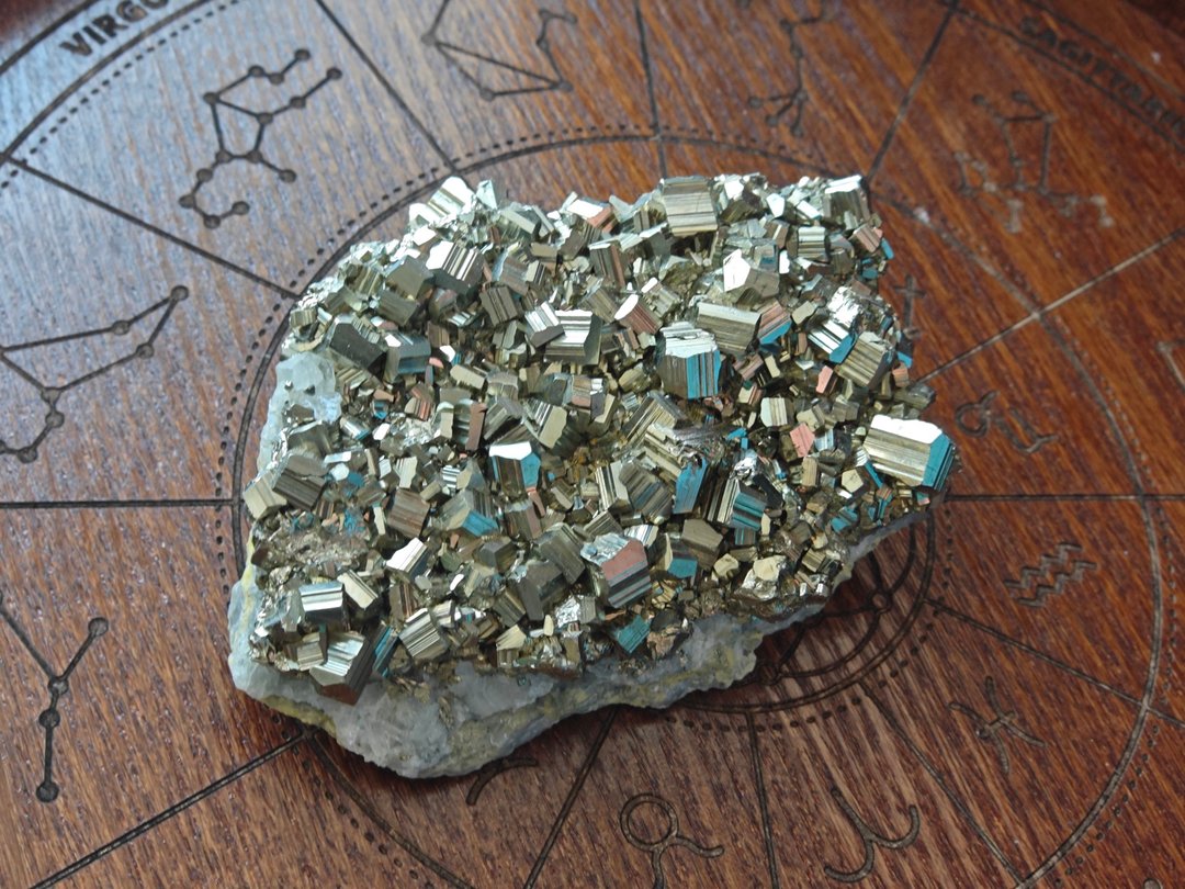 天然黄铜矿|极强招财风水摆设|黄金石 - 摆饰 - 水晶 