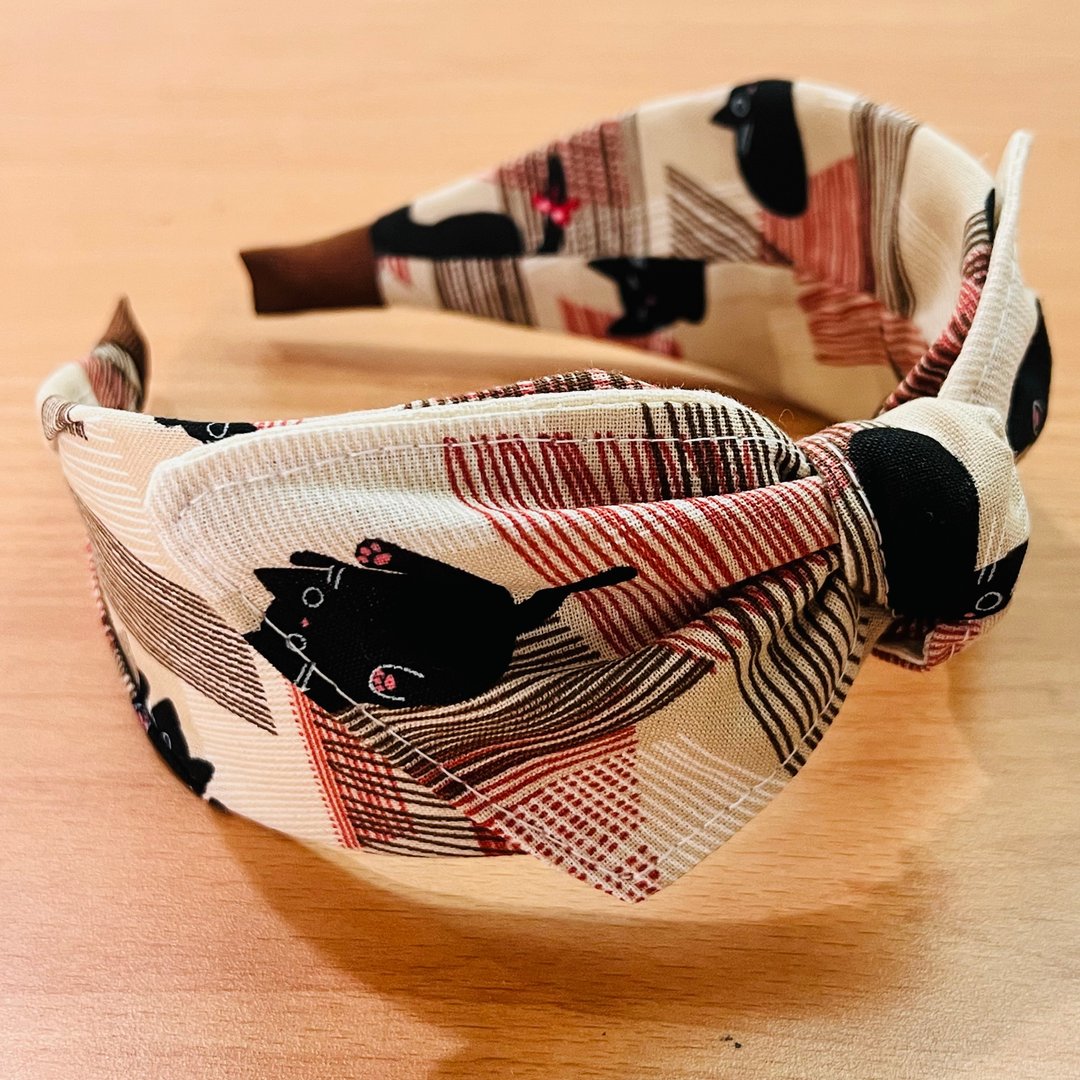 MOYA 宽版手工发箍 线条上的黑猫 红 - 发饰 - 棉．麻 蓝色
