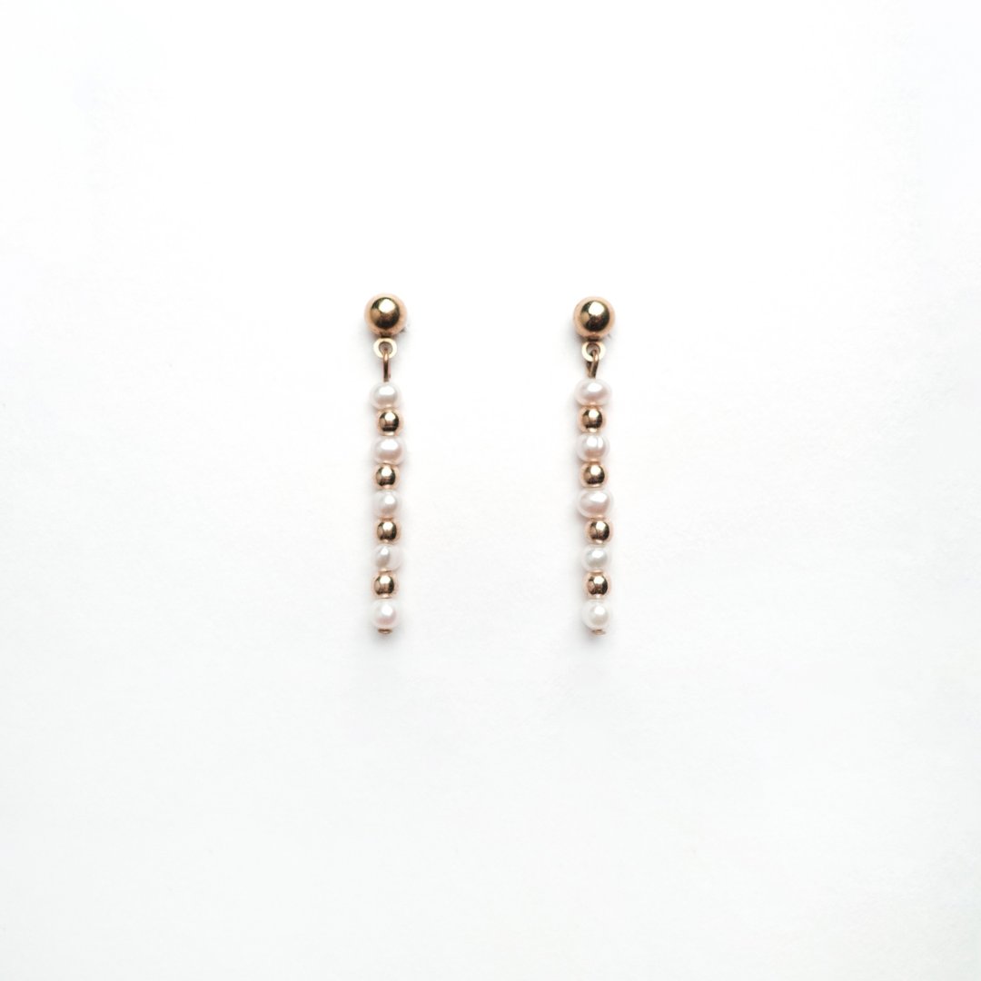 珍珠绸缎耳环 (直) - Pearl Satin earrings (straight) - 耳环/耳夹 - 珍珠 金色