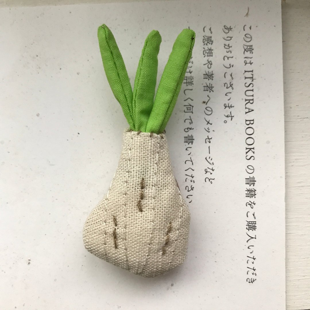 大蒜/蒜头胸针 - 胸针 - 棉 白色