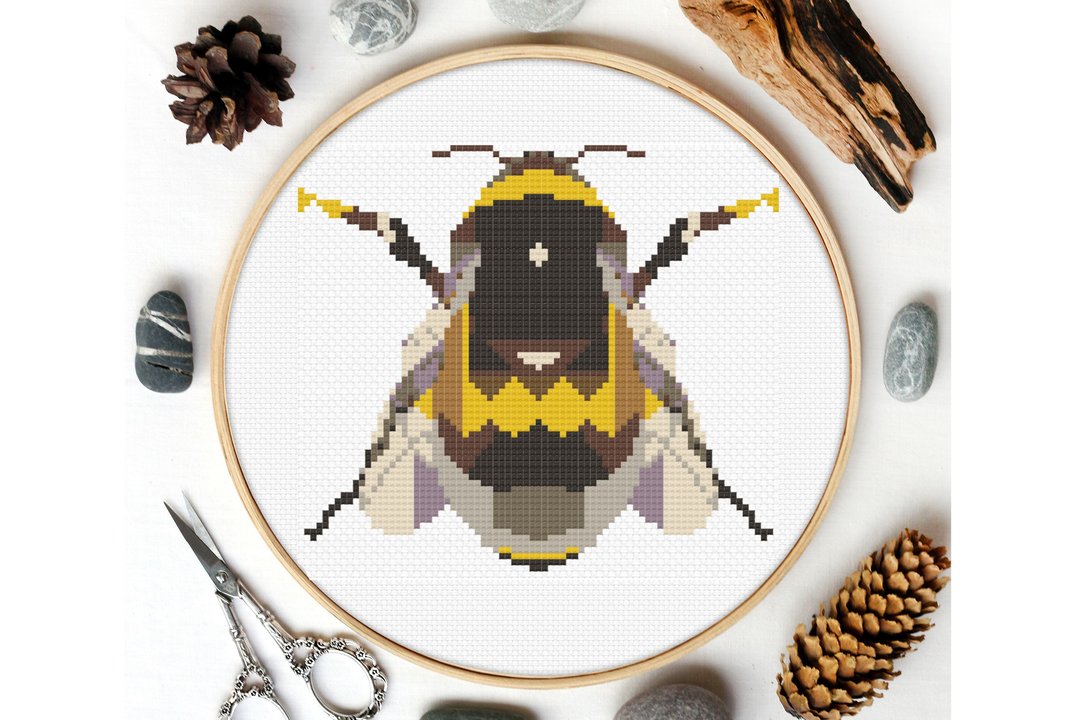 Bumblebee Cross stitch pattern PDF, DIGITAL ELECTRONIC FILE, Nature Insects Bee - 手工艺教程/工具书 - 其他材质 