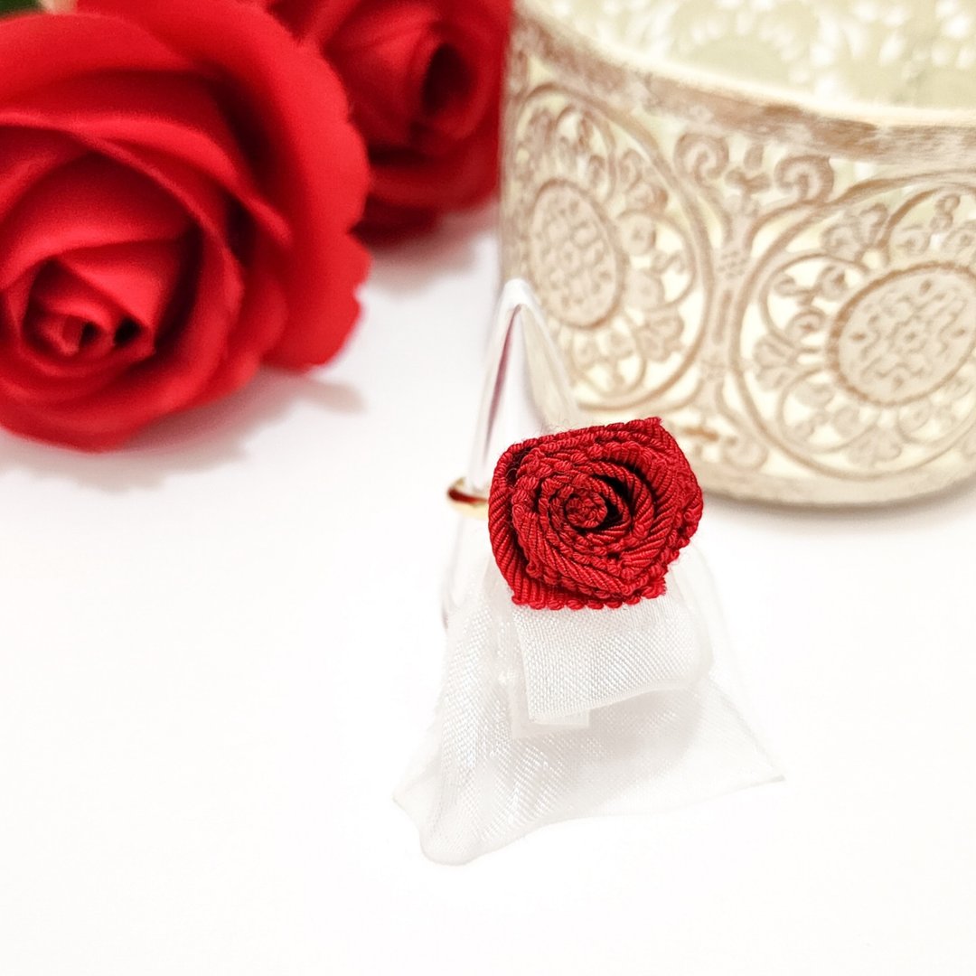 Ring (Red Rose Frill) - 戒指 - 其他材质 红色
