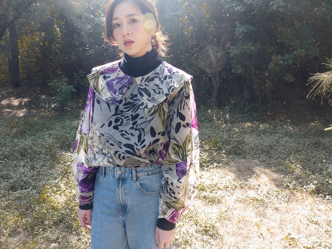 Paloma 不对衬领钟形蓬袖乌干纱衬衫 - 女装衬衫 - 丝．绢 紫色