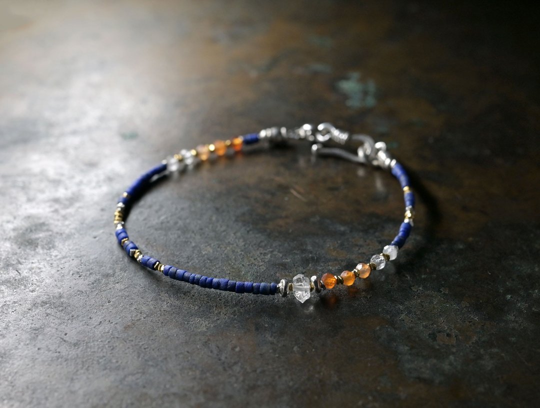 Lapis and small stone beads, Herkimer diamonds, Karen Silver's delicate breath orange - 手链/手环 - 宝石 蓝色