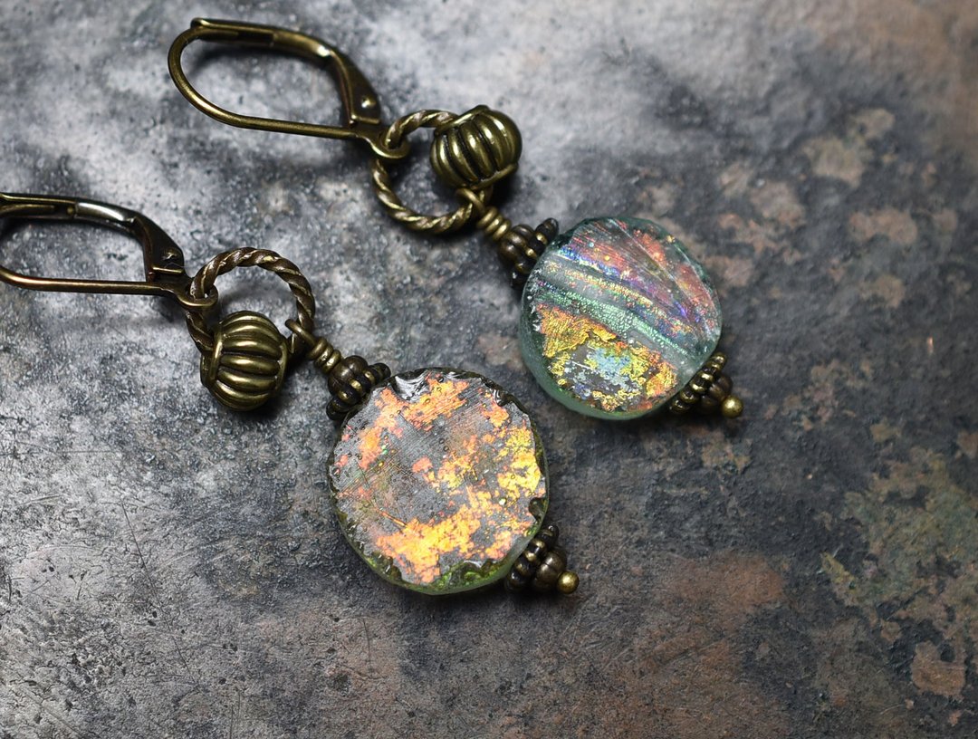 Olive Green and Yellow Silverized Roman Glass Earrings - 耳环/耳夹 - 玻璃 绿色