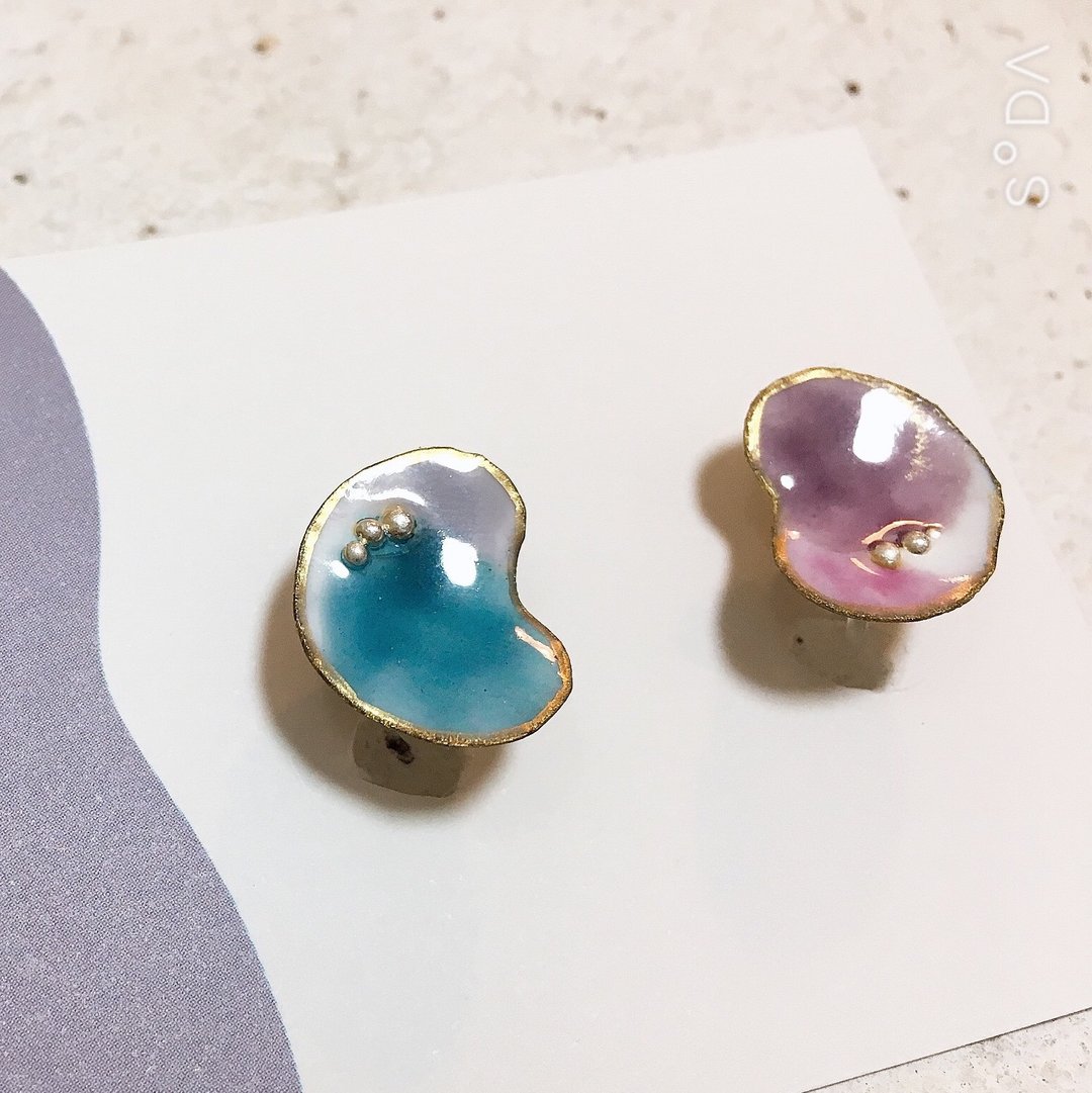 Beans earrings Clip-On - 耳环/耳夹 - 玻璃 紫色