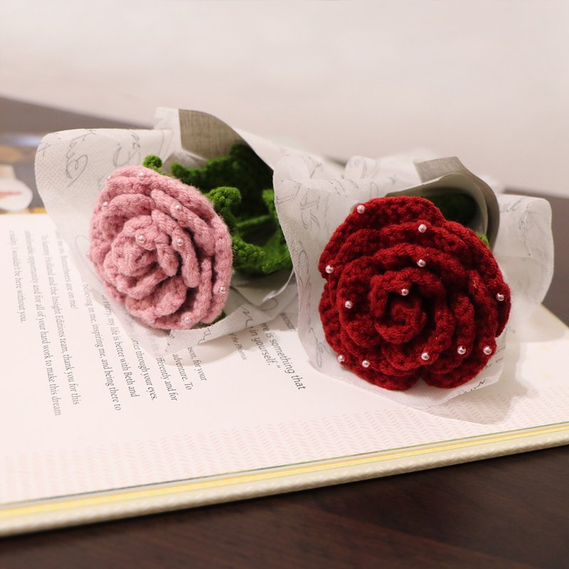 爱恋玫瑰丨情人节 礼物 编织 祝福 手工制作 玫瑰花 针织花束 - 摆饰 - 棉．麻 多色