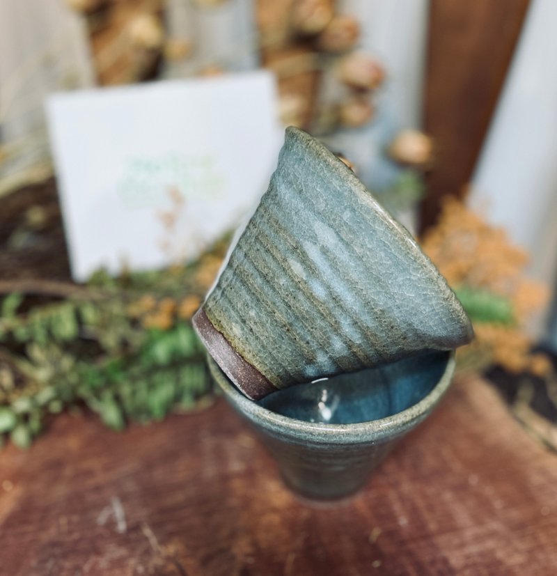 冰蓝轮纹握杯/水杯/咖啡杯/酒杯 - 其他杯子 - 陶 