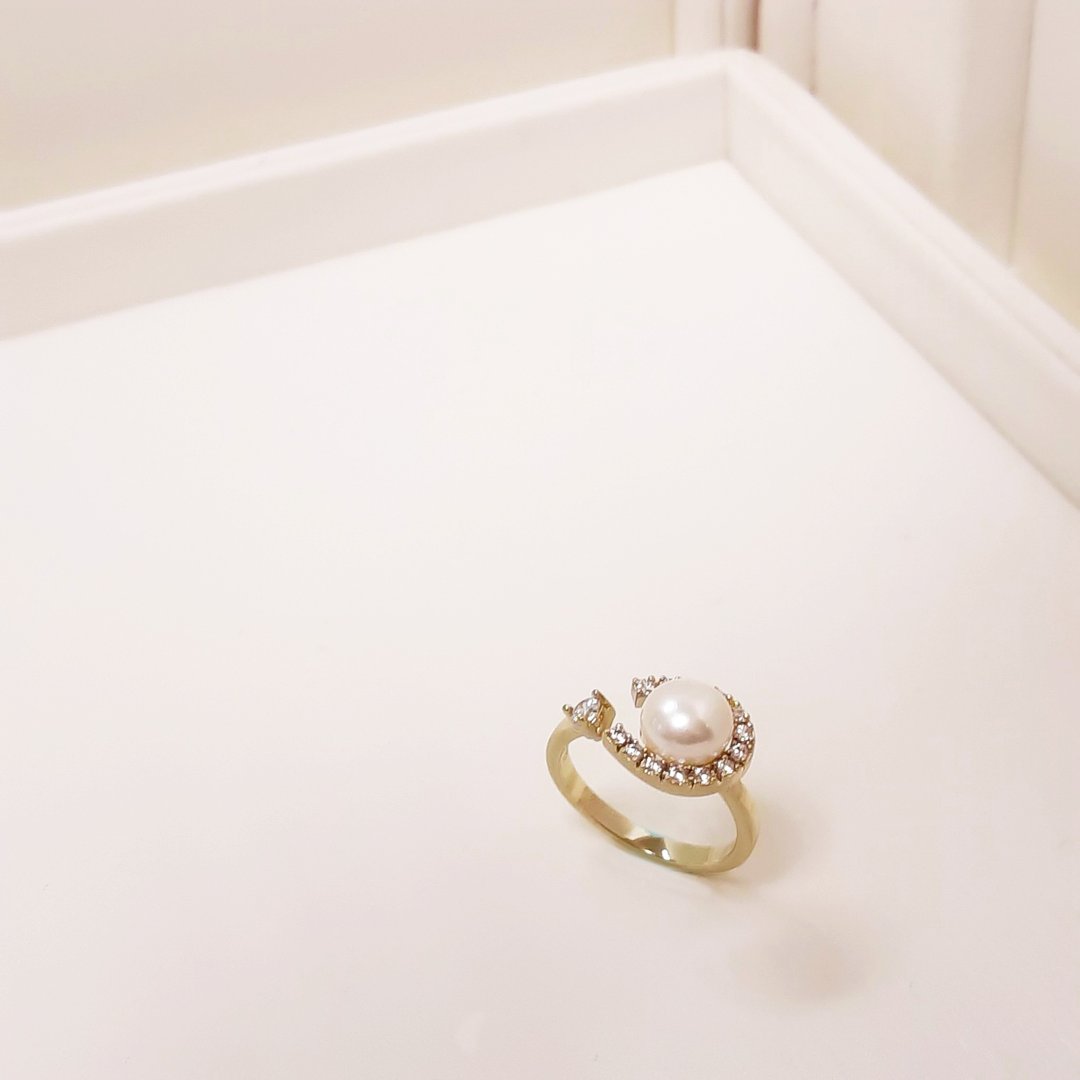 幸运马蹄青铜色珍珠黄铜戒指/轻珠宝 造型戒指 黄铜饰品 开口戒指 - 戒指 - 铜/黄铜 金色