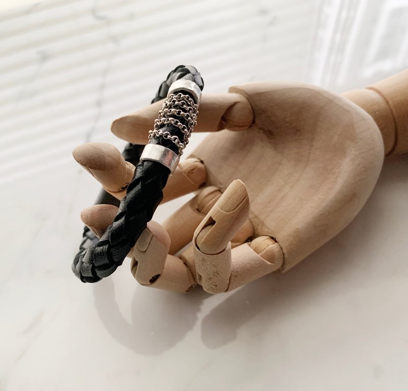 羊皮六股圆编/纯银段敲加银链手环 - 手链/手环 - 纯银 黑色