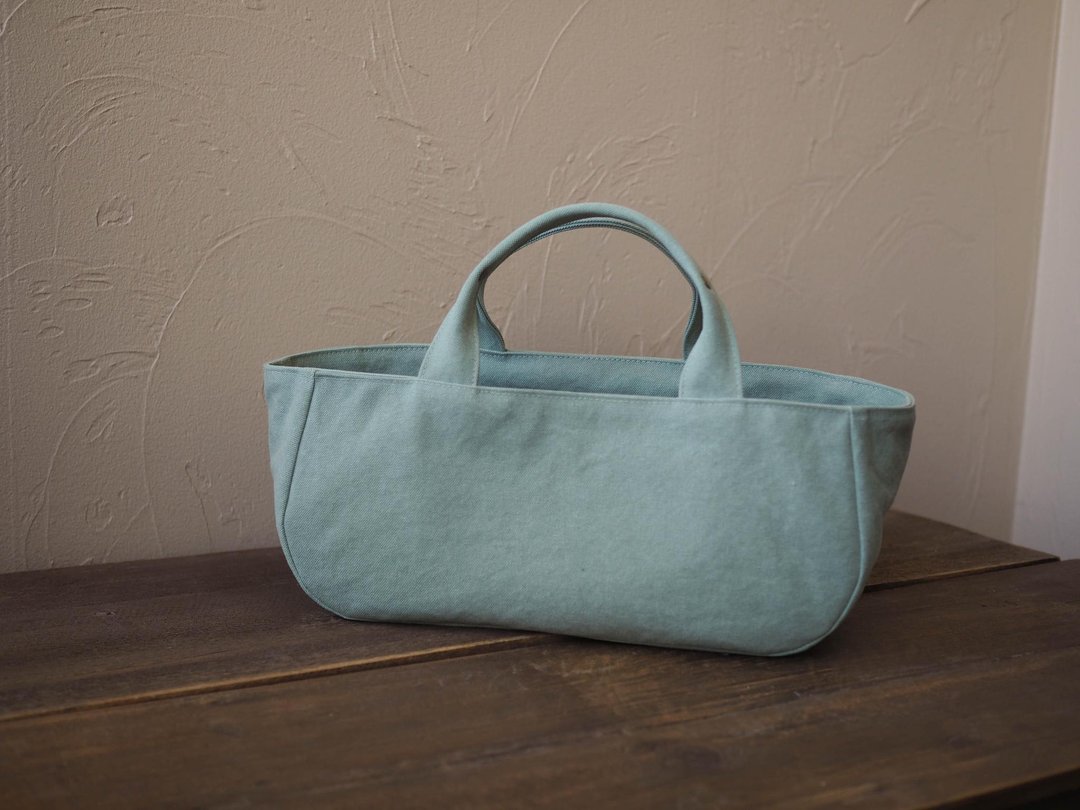 Round tote with lid Yokonase Mint Green - 手提包/手提袋 - 棉 绿色