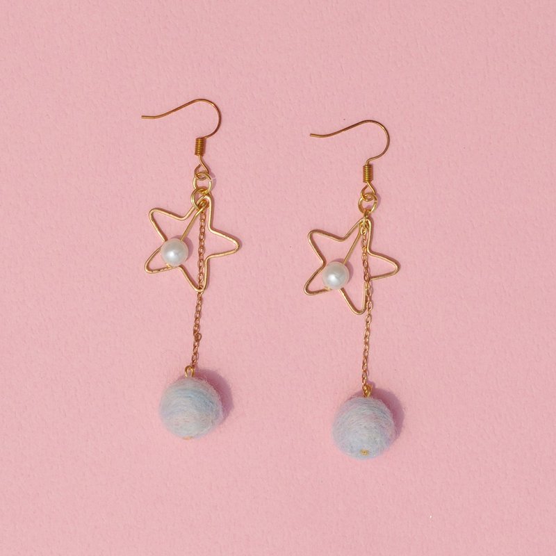 羊毛毡×星星×珠子耳环/耳夹 - 耳环/耳夹 - 羊毛 多色